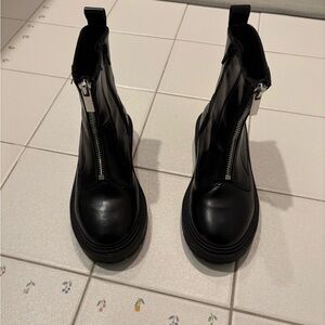 Black Women's Ankle Boots